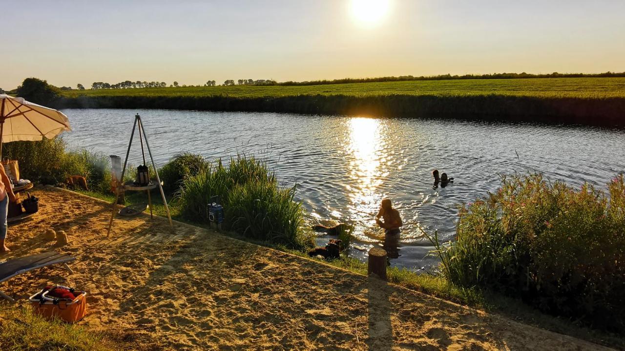 Appartement Im Stall "Lune River Ranch" Loxstedt Экстерьер фото